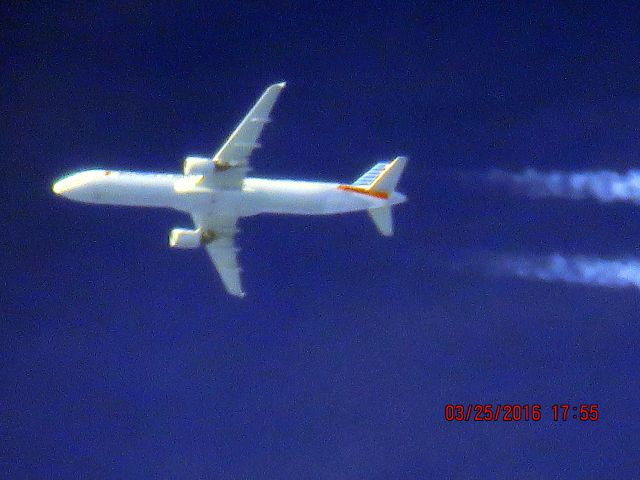 Airbus A321 (N180US)