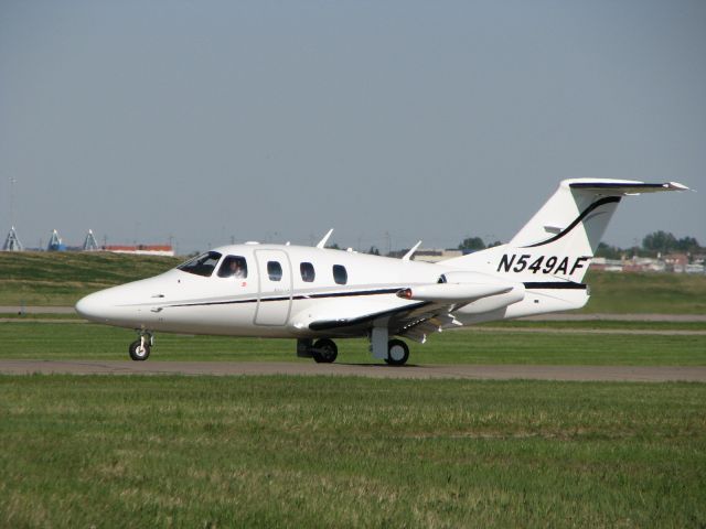 Eclipse 500 (N549AF)