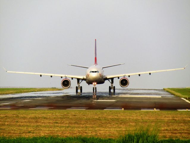 Airbus A330-300 (G-VSXY)