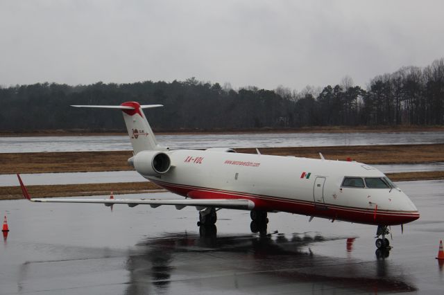 Canadair Regional Jet CRJ-200 (XA-VDL) - Operated By: AeronavesTSM 