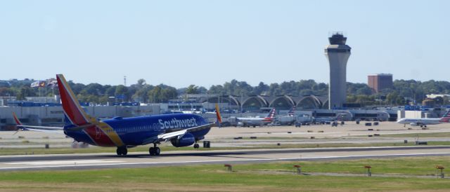 Boeing 737-800 (N8558Z) - WN2022 from SAN