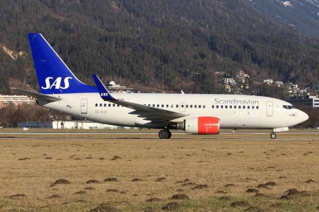 Boeing 737-700 (SE-RJS)