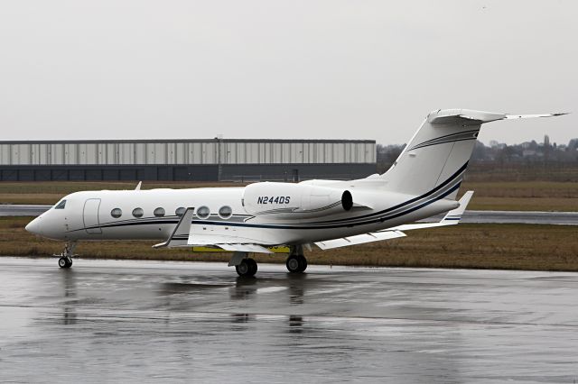 Gulfstream Aerospace Gulfstream IV (N244DS) - DS AVIATION LLC