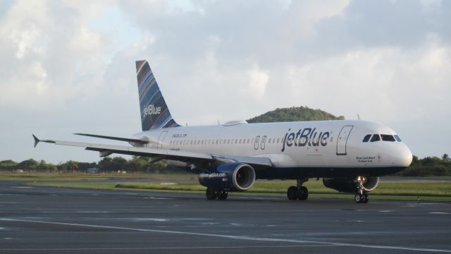 Airbus A320 (N526JL)