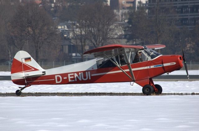 Piper L-18B Cub Special (D-ENUI)