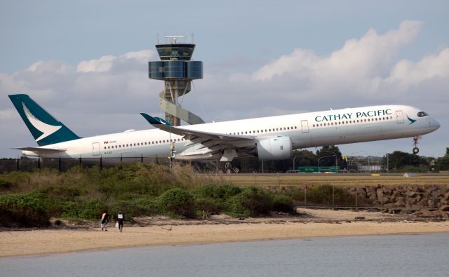 Airbus A350-1000 (B-LXC) - Lifting Off from Rwy 16R