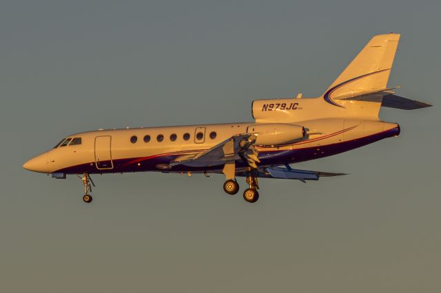 Dassault Falcon 50 (N979JC)