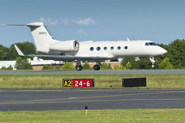 Gulfstream Aerospace Gulfstream IV (N888HH)