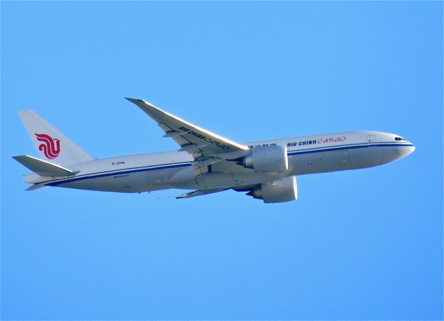 Boeing 777-200 (B-2098)