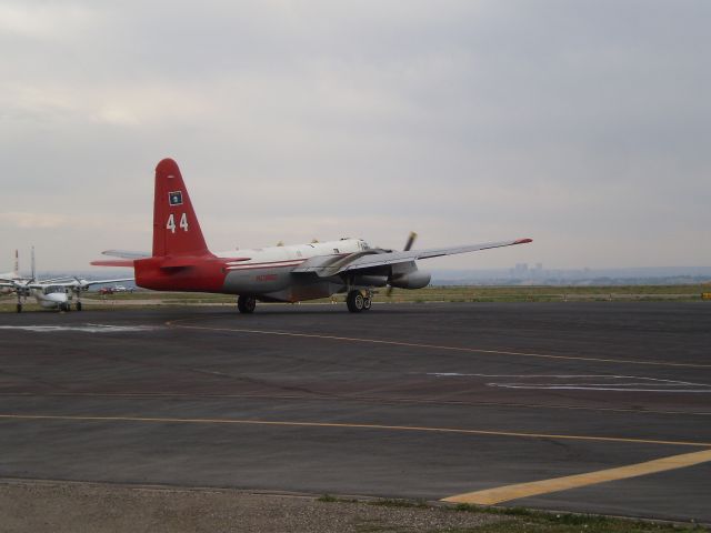 Lockheed P-2 Neptune (N1386C) - Slurry Bomber heading out to make its next drop on the High Park Wildfire in Northern Colorado