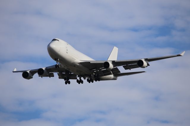 Boeing 747-400 (N713CK)