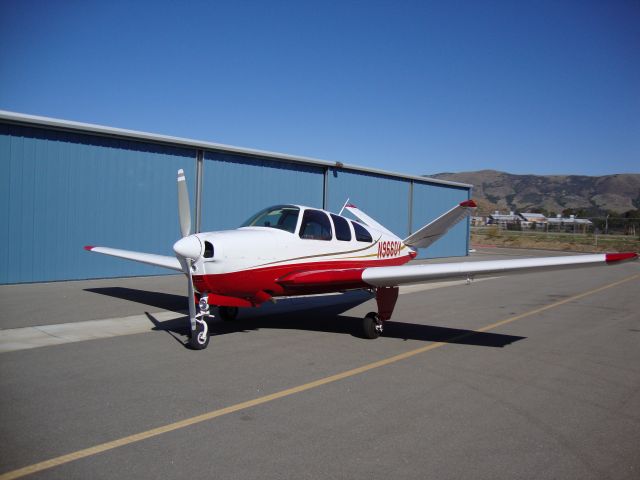 Beechcraft 35 Bonanza (N9660Y)