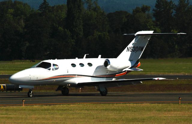 Cessna Citation Mustang (N530RM) - Cessna Citation Mustang (twin-jet).  Just landed Rwy 31 KHIO Hillsboro, Oregon.