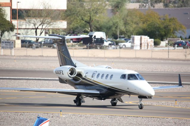 Embraer Phenom 300 (N360FX)