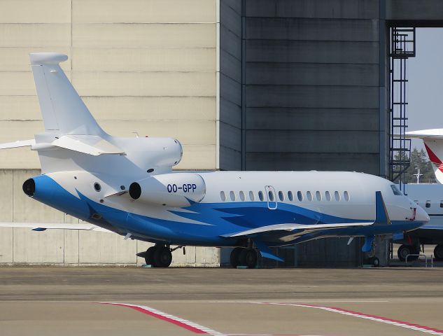 Dassault Falcon 7X (OO-GPP) - I take a picture on Apr 6, 2017.