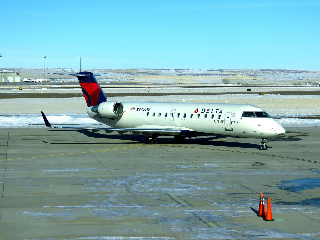 Canadair Regional Jet CRJ-200 (N445SW)