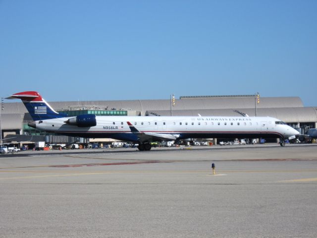 Canadair Regional Jet CRJ-900 (N956LR) - Holding on RWY 19R