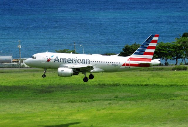 Airbus A319 (N700UW)