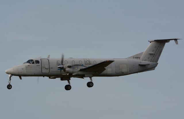 Beechcraft 1900 (C-GSKW) - On final to 24L in CYUL, 20-11-2021