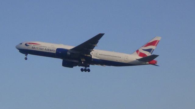 Boeing 777-200 (G-VIIT)