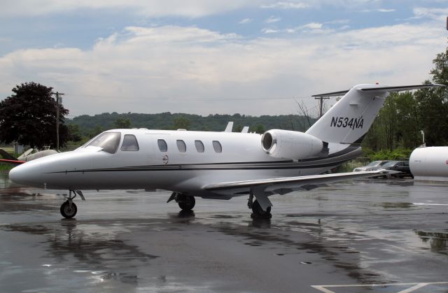 Cessna Citation CJ1 (N534NA) - Ar RELIANT AIR, where you finf the lowest fuel price on the Danbury (KDXR) airport.