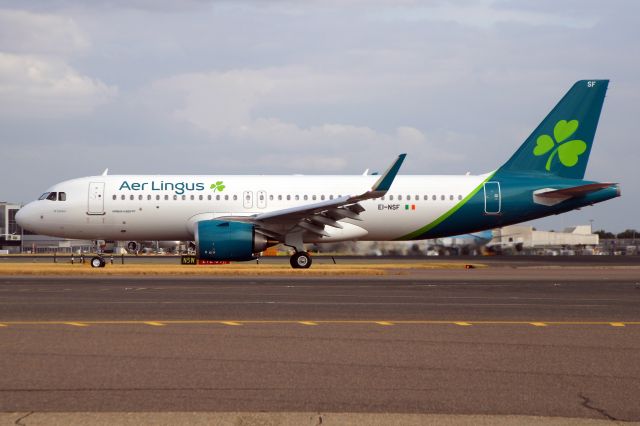 Airbus A320neo (EI-NSF) - Taxiing to Stand 221L on 2-Jul-24 operating its first revenue flight EIN174 from EIDW.