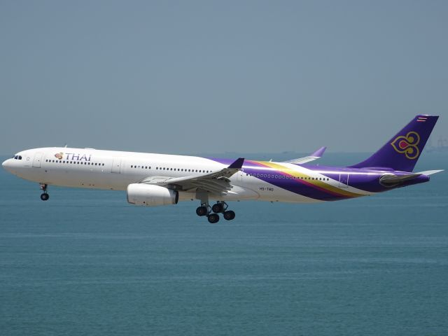 Airbus A330-300 (HS-TBD)