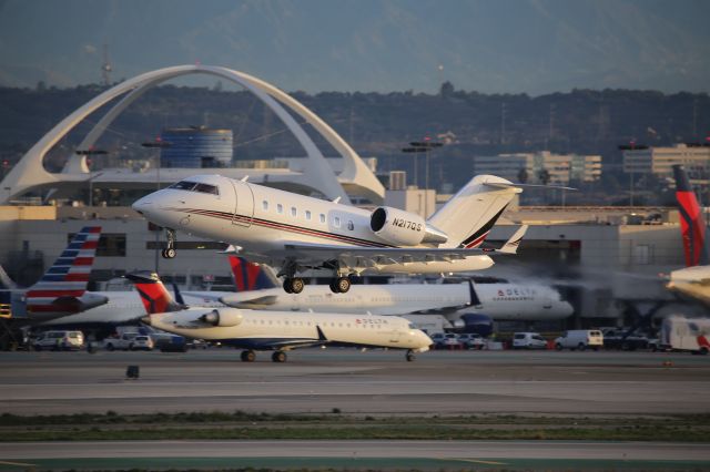 Canadair Challenger (N217QS)