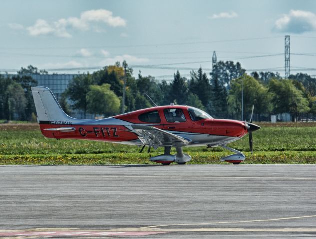 Cirrus SR22 Turbo (C-FITZ) - C-FITZ
