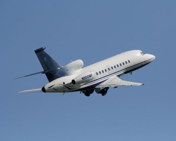 Dassault Falcon 900 (N900MF)