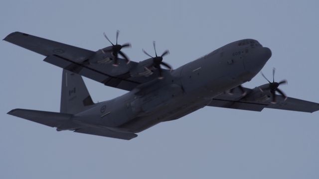 Lockheed C-130 Hercules (13-0609) - Canadian Forces 130609 CC-130J leaving Iqaluit. October 14, 2016