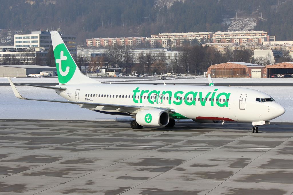 Boeing 737-800 (PH-HXD)