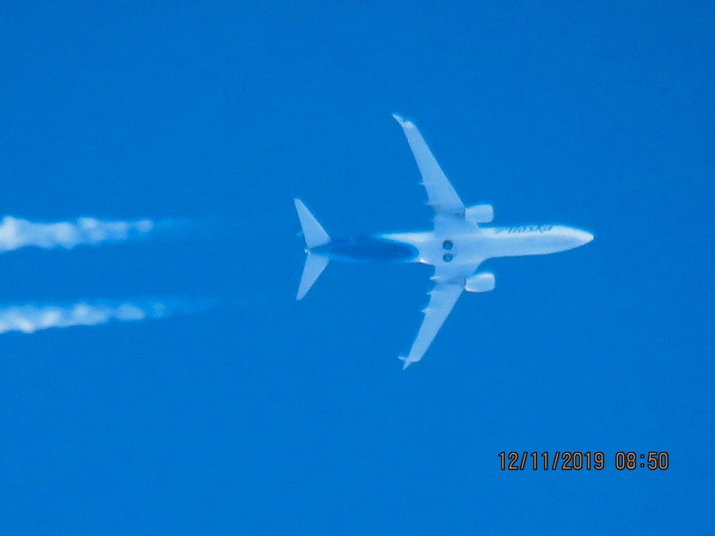 Boeing 737-800 (N566AS)
