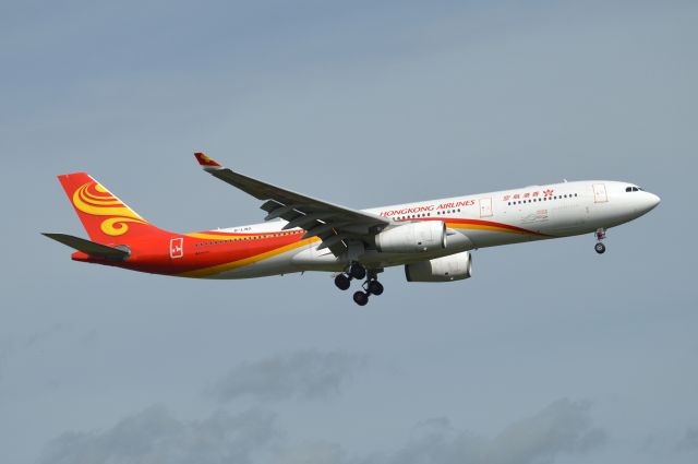 Airbus A330-300 (B-LNS) - 2018-09-02