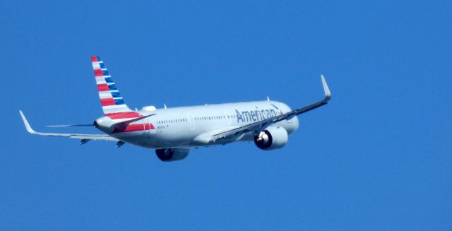 Airbus A321neo (N469AN) - Shortly after departure is this brand new American Airlines Airbus 321-253NX in the Spring of 2023.