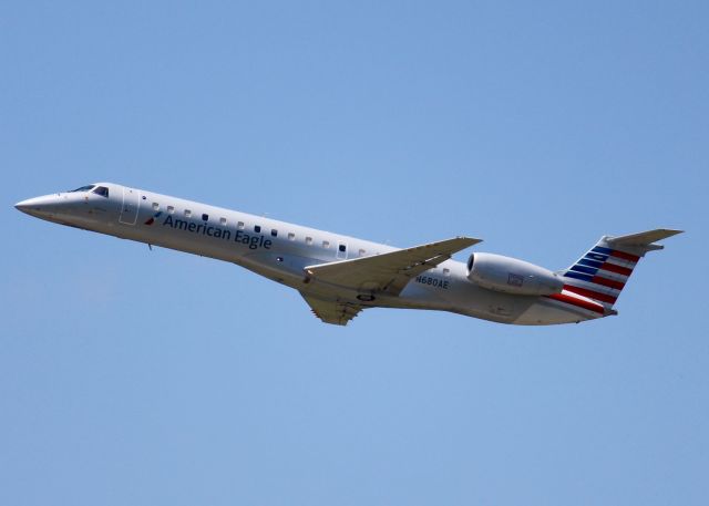 Embraer ERJ-145 (N680AE) - At Shreveport Regional.