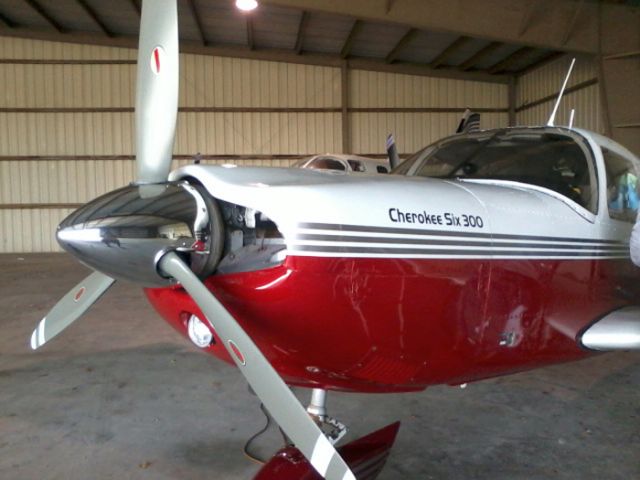 Piper Saratoga (C-GOZG)