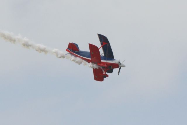 PITTS Special (S-2) (N89PS) - Ed Hamill performs during 2011 MacDill AirFest