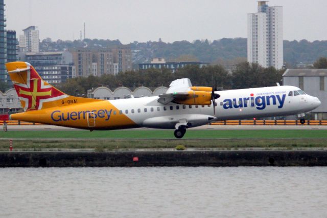 ATR ATR-72 (G-ORAI) - On short finals for rwy 27 on 1-Nov-24 operating flight AUR406 from EGJB.