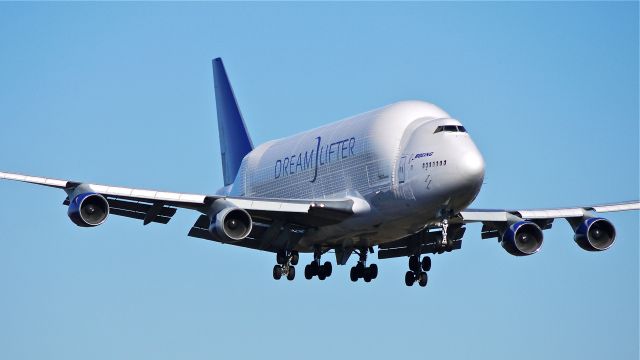 Boeing 747-400 (N780BA) - GTI4151 from RJGG/NGO via PANC on final to Rwy 16R on 1/25/14. (LN:778 cn 24310).