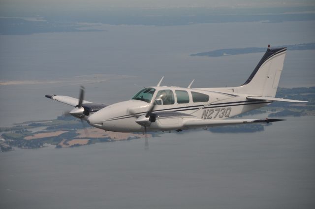 Beechcraft 55 Baron (N273Q)