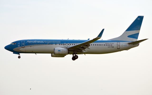 Boeing 737-700 (LV-FSK)