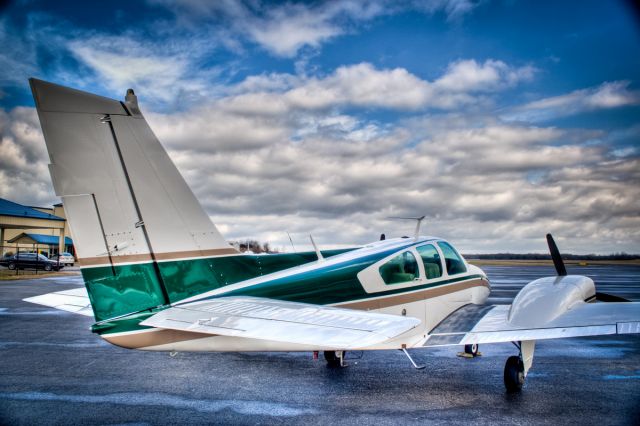 Beechcraft 55 Baron (N3590A)