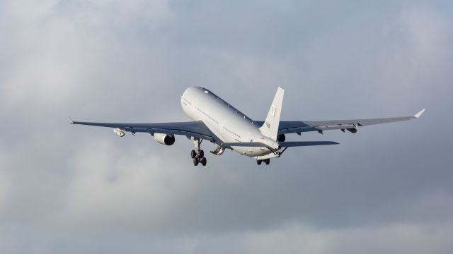 Airbus A330-200 (T059)