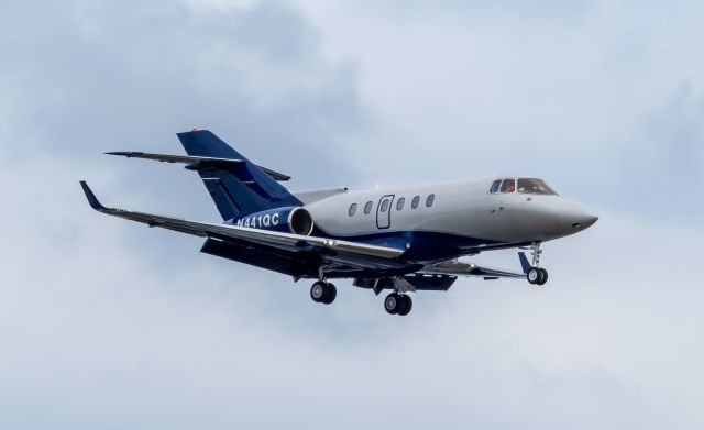 Hawker 800 (N441QC)