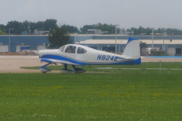 Piper Cherokee Arrow (N824E)