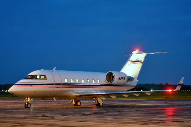 Canadair Challenger (N3FE) - Best at full