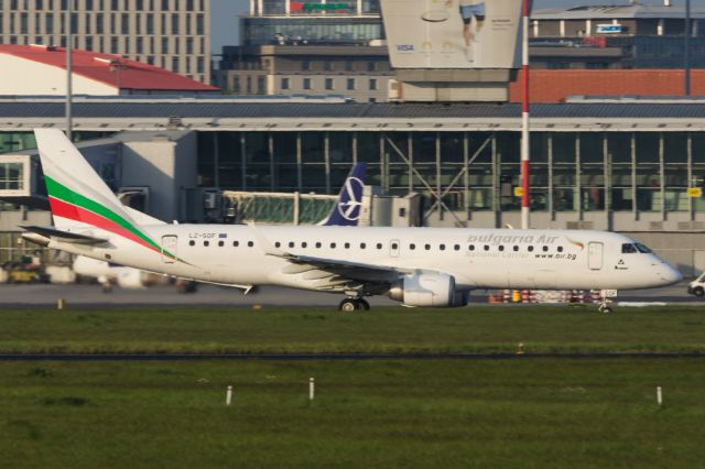 EMBRAER 195 (LZ-SOF)