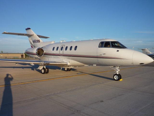 Hawker 800 (N883QS) - Pellston, MI