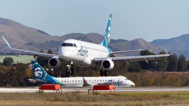 Embraer 175 (N179SY) - Brothers from different mothers? Or fathers? Here’s two Alaska E175s at SBP, the one on arrival operated by Skywest, the other operated by Horizon, from San Diego and going to Seattle respectively.